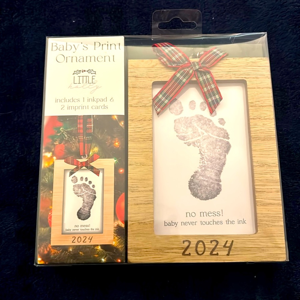 New in package ✨ Baby’s Print Ornament 2024